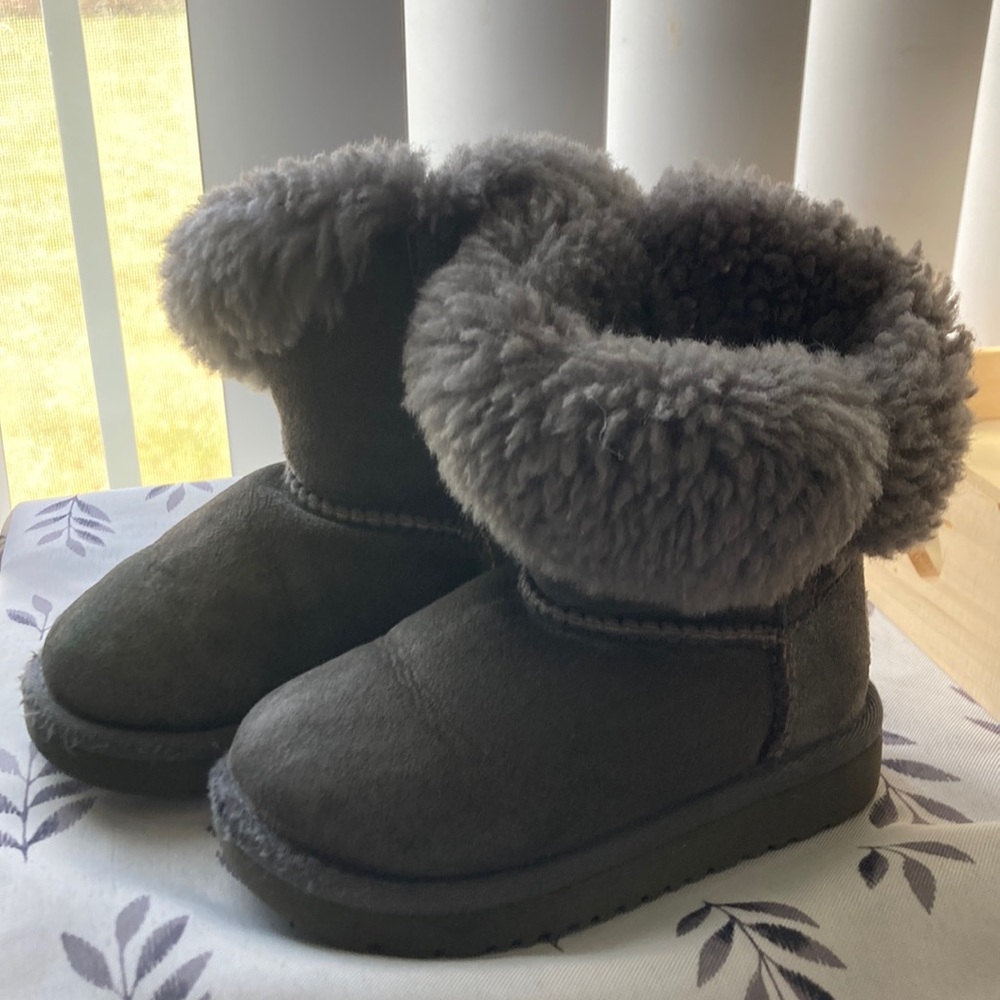 Toddler UGGS